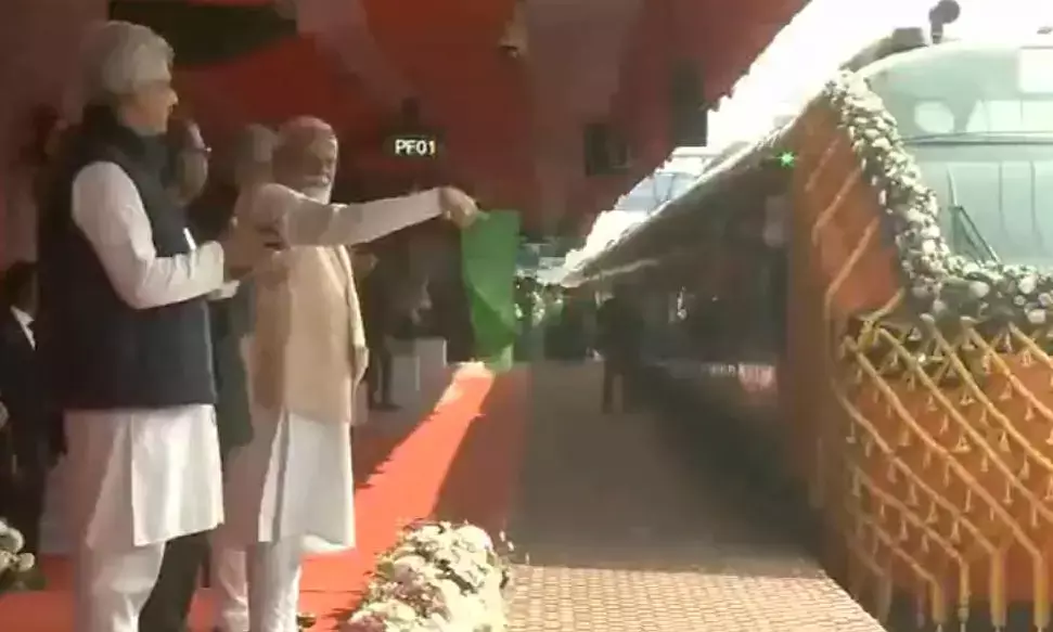 PM Modi Slams TMC Over Infiltration, Corruption and Women’s Safety in West Bengal