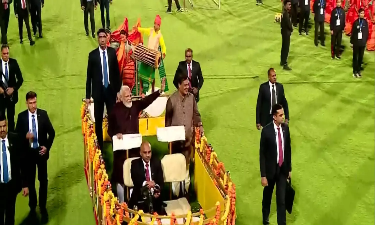 PM Modi Blames Congress Misrule for Northeast’s Isolation, Lauds BJP’s Push for Assam’s Development