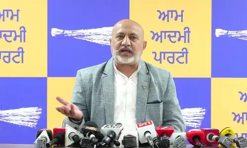 AAP Alleges Congress–Akali “Secret Power-Sharing Cartel” That Looted Punjab for Decades