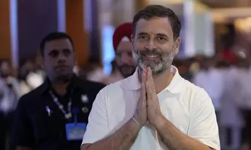 Rahul Gandhi Appears in Sultanpur Court in Defamation Case Over Remarks on Amit Shah Rahul Gandhi Appears in Sultanpur Court in Defamation Case Over Remarks on Amit Shah