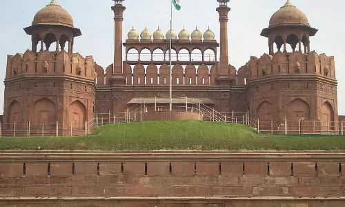 LeT Planning IED Blast Near Red Fort, Other Religious Sites: Security Sources LeT Planning IED Blast Near Red Fort, Other Religious Sites: Security Sources
