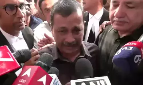 Kejriwal, Sisodia Cleared in Delhi Liquor Policy Case; AAP Chief Breaks Down in Tears