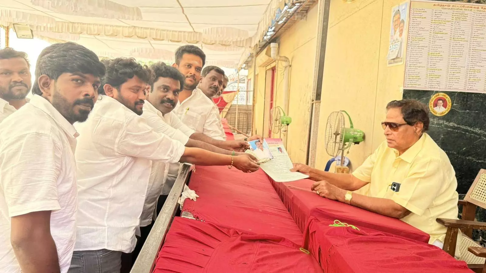 DMK Ticket Applications Cross 10,000 at Anna Arivalayam; Madurai Melur Seat in Focus DMK Ticket Applications Cross 10,000 at Anna Arivalayam; Madurai Melur Seat in Focus