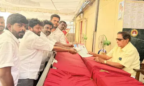 DMK Ticket Applications Cross 10,000 at Anna Arivalayam; Madurai Melur Seat in Focus DMK Ticket Applications Cross 10,000 at Anna Arivalayam; Madurai Melur Seat in Focus