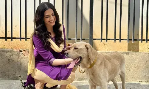 Kashika Kapoor Urges Compassionate Holi: “Don’t Apply Colours on Animals”