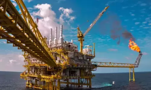 Centre Invokes Essential Commodities Act to Regulate Natural Gas Supply Amid West Asia Tensions