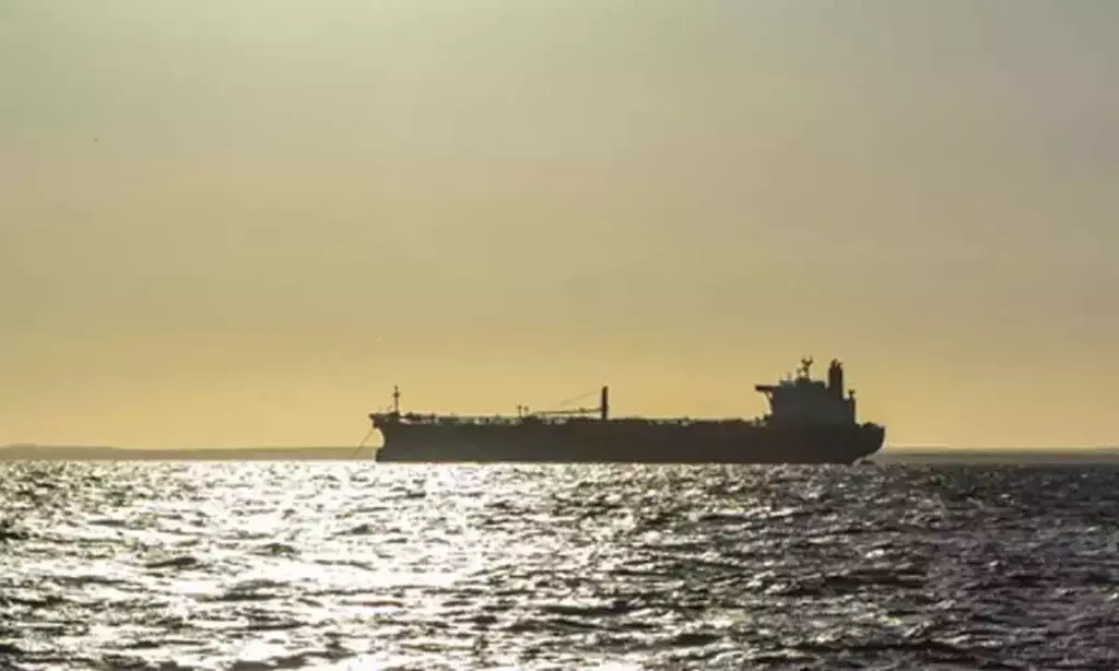 Indian Crew Member Killed as Iran Targets Oil Tanker Safesea Vishnu Near Basra; 15 Indians Evacuated
