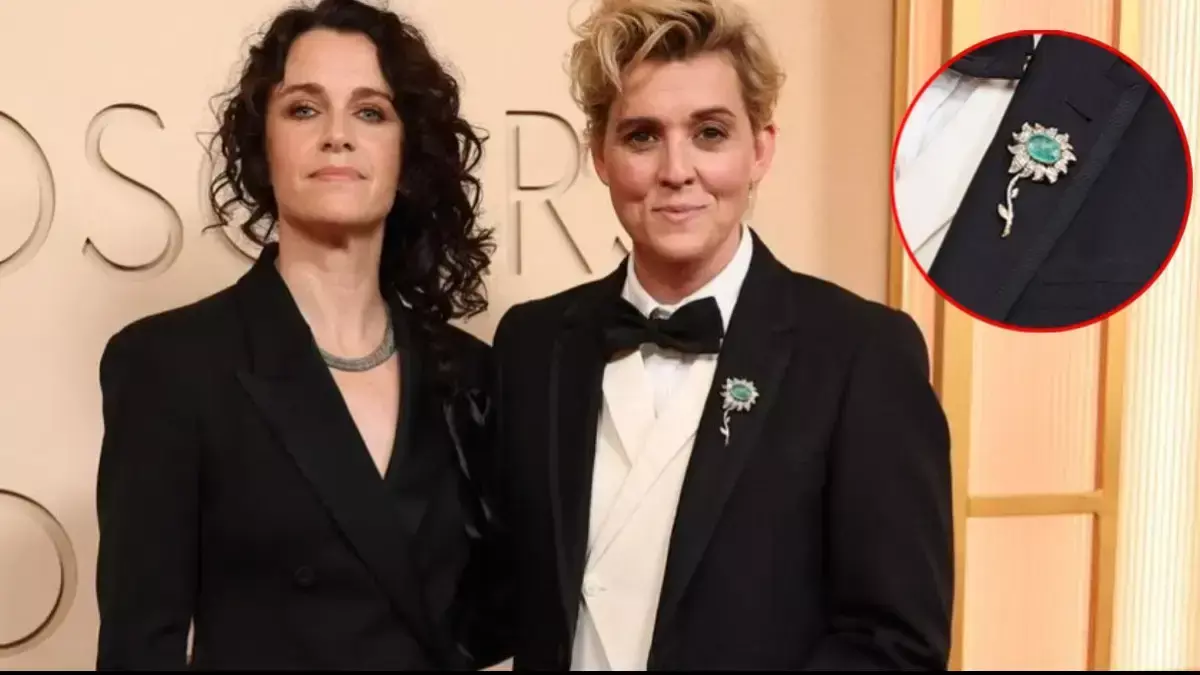 Indian Brand Swadesh Shines On The Oscars Red Carpet Indian Brand Swadesh Shines On The Oscars Red Carpet