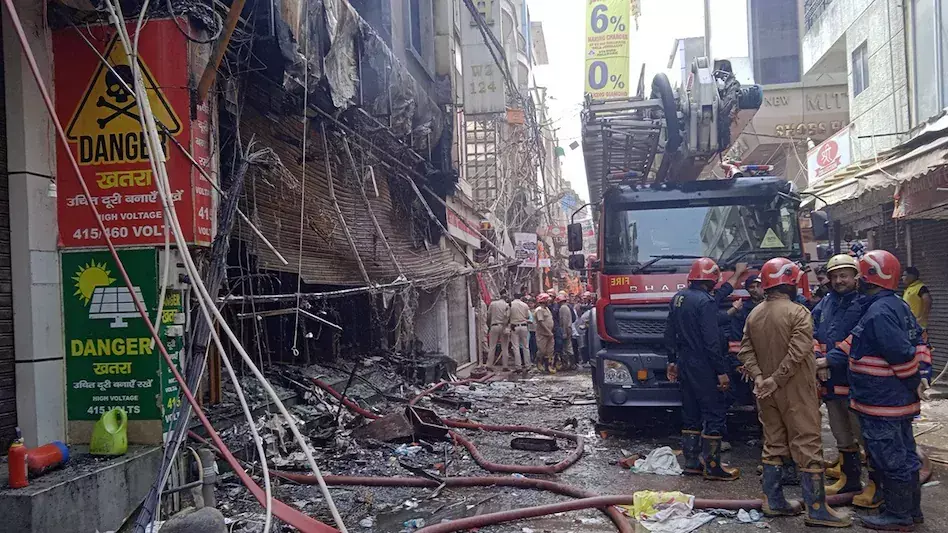 Nine Of One Family Dead In Delhis Palam Building Fire