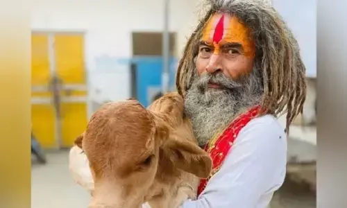 Farsawale Baba Crushed By Smugglers Vehicle In Mathura; Highway Blocked, Violence Erupts