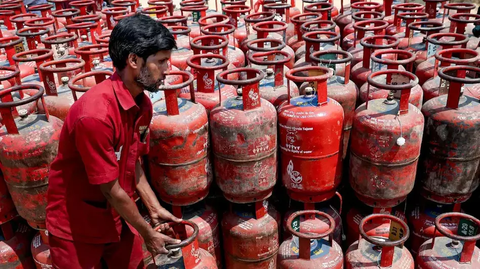 Centre Raises Gas Allocation To 50% Of Pre-Crisis Levels From March 23