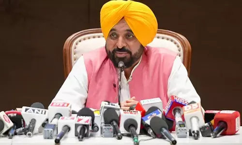 Bhagwant Singh Mann Urges Centre to Ensure Fuel Supply Ahead of Wheat Harvest Bhagwant Singh Mann Urges Centre to Ensure Fuel Supply Ahead of Wheat Harvest
