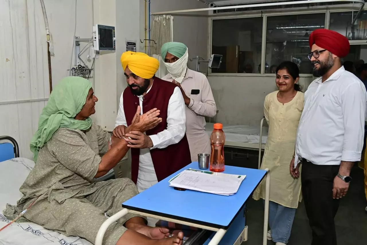 Bhagwant Singh Mann Orders Cancer Care Overhaul at BFUHS, Pushes for Robotic Surgery Bhagwant Singh Mann Orders Cancer Care Overhaul at BFUHS, Pushes for Robotic Surgery