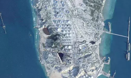 Skyfire Over Kharg: Trump’s Ultimatum Ignites a Middle East Crisis Skyfire Over Kharg: Trump’s Ultimatum Ignites a Middle East Crisis