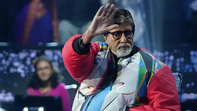 Amitabh Bachchan Visits Mumbai Hospital for Routine Checkup, Hospitalisation Rumours Denied Amitabh Bachchan Visits Mumbai Hospital for Routine Checkup, Hospitalisation Rumours Denied