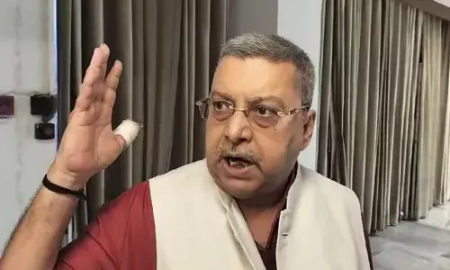 Suspended for Unparliamentary Conduct, TMCs Kalyan Banerjee Opens Rift With Mamata Banerjee Suspended for Unparliamentary Conduct, TMCs Kalyan Banerjee Opens Rift With Mamata Banerjee