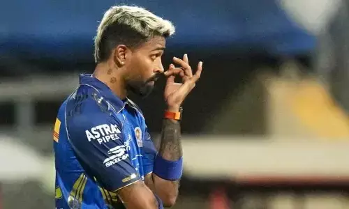 Hardik Pandya’s Gujarat Titans Return Stalls Over Captaincy Demand Hardik Pandya’s Gujarat Titans Return Stalls Over Captaincy Demand