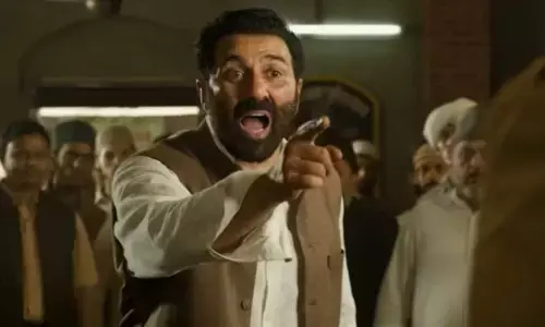 Batwara 1947 Review: Sunny Deol Powers The Movie, Script Falls Short Batwara 1947 Review: Sunny Deol Powers The Movie, Script Falls Short