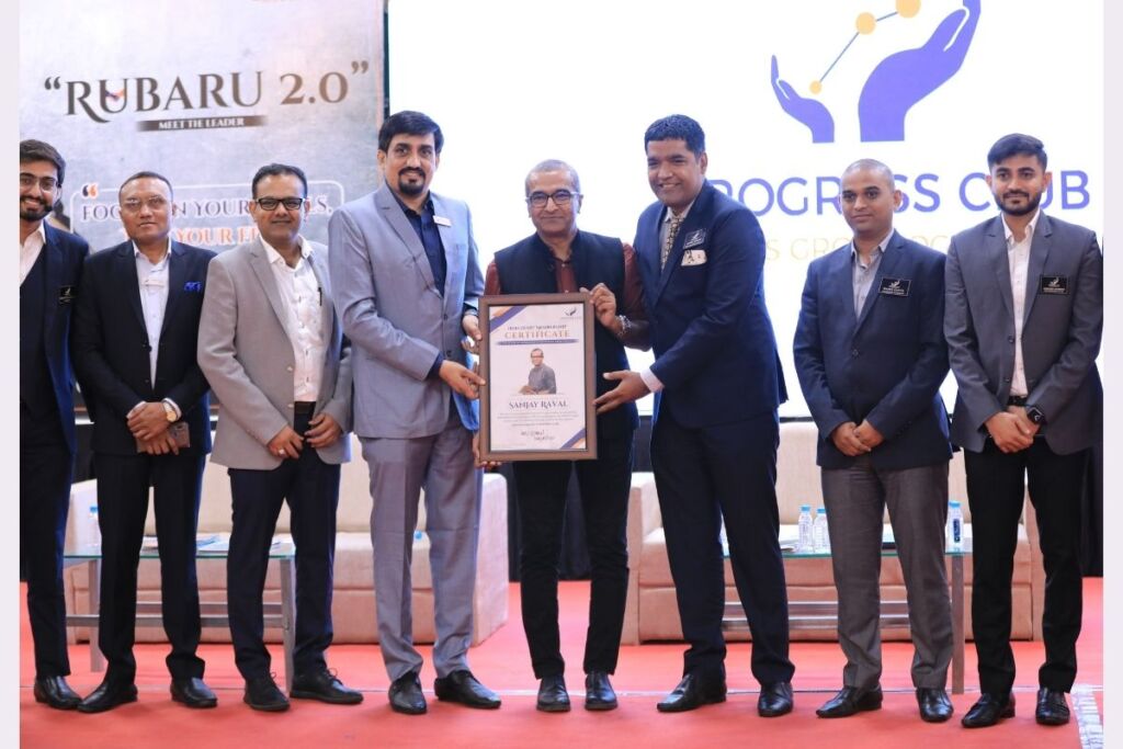 A life-changing meet organized by Surat’s Progress Club attracted 1k entrepreneurs from across the country A life-changing meet organized by Surat’s Progress Club attracted 1k entrepreneurs from across the country