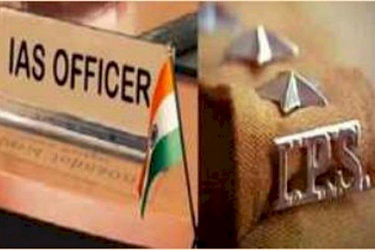 IAS / IPS OFFICER:Respect to elderly people but command in the young hands !