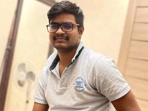 Karnataka’s 21-yr-old Naveen Gyanagoudar Is India’s First Casualty In Russia-Ukraine War