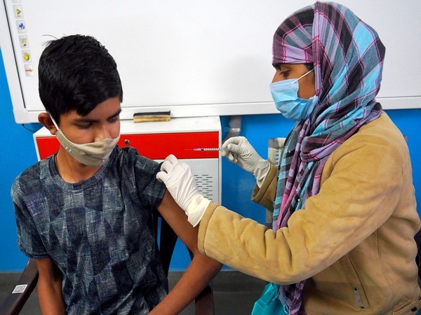 Indias cumulative COVID-19 vaccine coverage exceeds 188.89 Cr