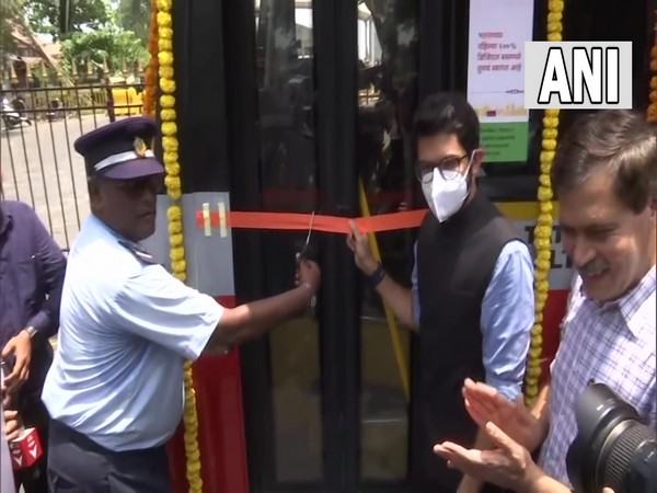 Aaditya Thackeray inaugurates Mumbais first completely digital bus
