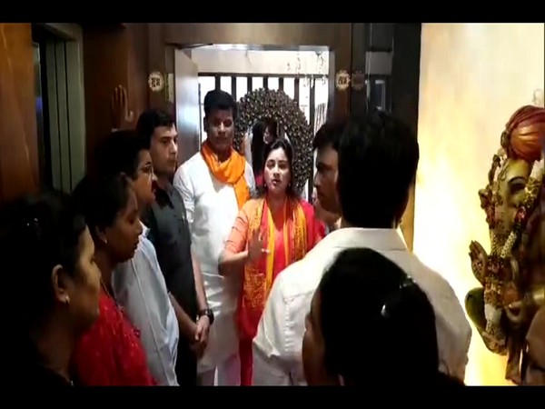 Maharasthra: MLA-MP couples plan to chant Hanuman Chalisa outside CM Thackerays residence triggers row