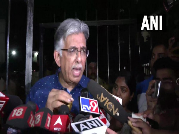 Navneet, Ravi Ranas lawyer terms their arrests as illegal