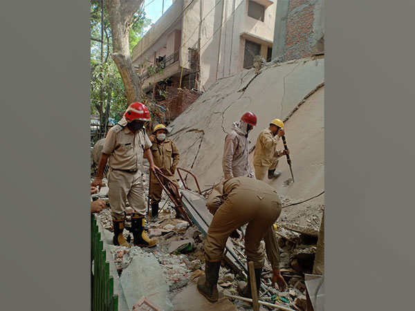 Under-construction building in Delhis Satya Niketan collapses, around 3 feared trapped