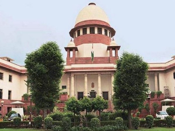 SC to hear plea on removal of shanties in Delhis Sarojini Nagar on April 25