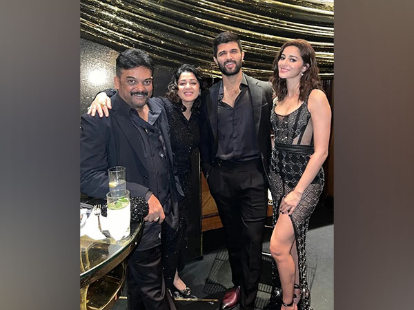 Vijay Deverakonda and Ananya Panday share warm hug after dinner, pics melt fans hearts