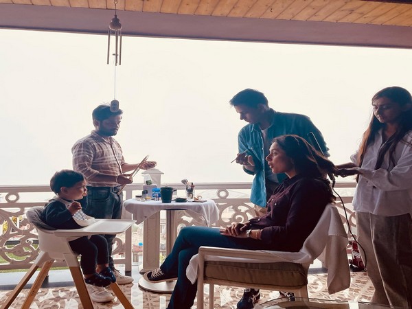 Kareena Kapoor gets ready for shoot in presence of best man Jeh