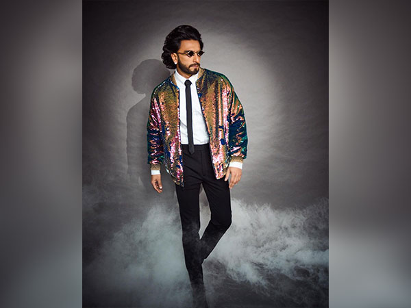 Sneak peek into Ranveer Singhs preparation for IPL 2022 final