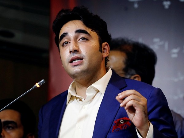 Ongoing bailout deal with IMF outdated: Pak Foreign Minister Bilawal