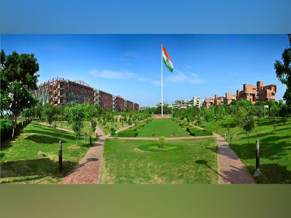 "India is the Crucible of Democracy": Justice Michael D. Wilson, Judge, Supreme Court of the State of Hawaii