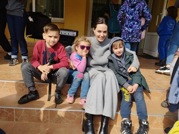 Angelina Jolie meets children, visits cafe in Ukraines Lviv