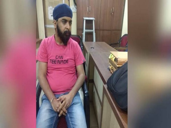 Punjab Police detain BJPs Tajinder Bagga for threat to AAP chief Kejriwal