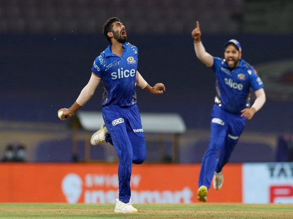 Once a king, always a king: Harbhajan hails Bumrah for his five-for against KKR