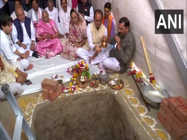 Gwalior: Women will run Devraj Institute of Medical Sciences and Hospital, says MP CM after its bhoomi poojan
