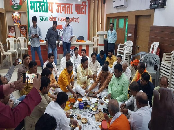 BJP Kisan Morcha organises tiffin meeting to discuss plan to reach out to farmers on Centres welfare schemes
