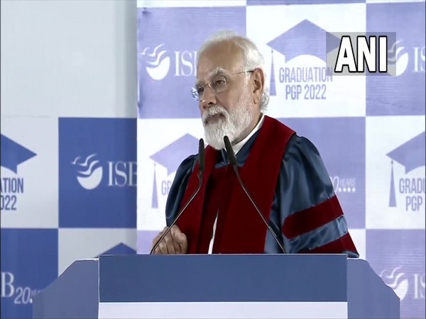 World is realising India means business, says PM Modi