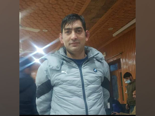 J-K govt constitutes SIT to probe Kashmiri pandits murder