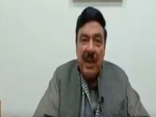 They want to kill me: Pakistans former minister Rasheed accuses Sharif govt