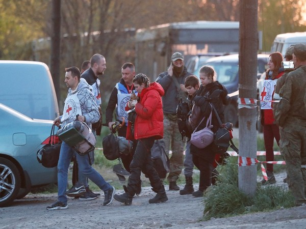 Ukraine evacuates 50 civilians from Mariupols Azovstal