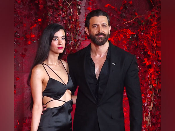 Hrithik Roshan, Saba Azad make relationship red carpet official at Karan Johars party