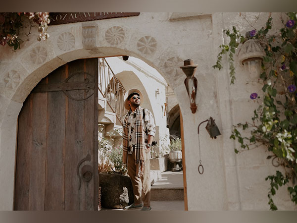 Wedding Photographer Himanshu Patel launches his new firm Epic Story