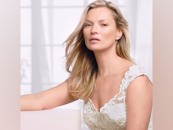Kate Moss testifies during defamation trial that Johnny Depp didnt push her down stairs