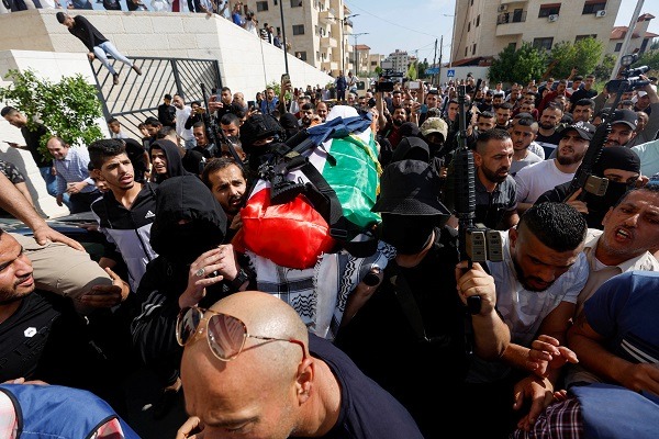 Al Jazeera journalist shot dead in Palestines Jenin