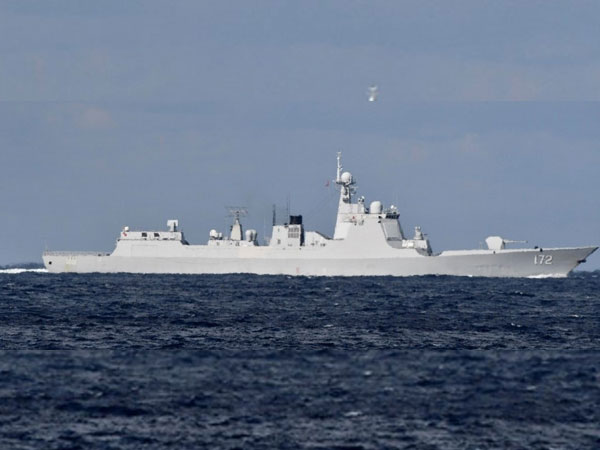 Two Chinese ships enter Japans territorial waters near Senkaku islands